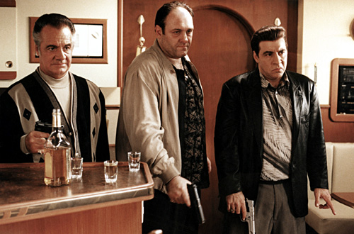 The Sopranos - Season 2 - Tony Sirico, James Gandolfini, Steven Van Zandt - Anthony Neste/HBO